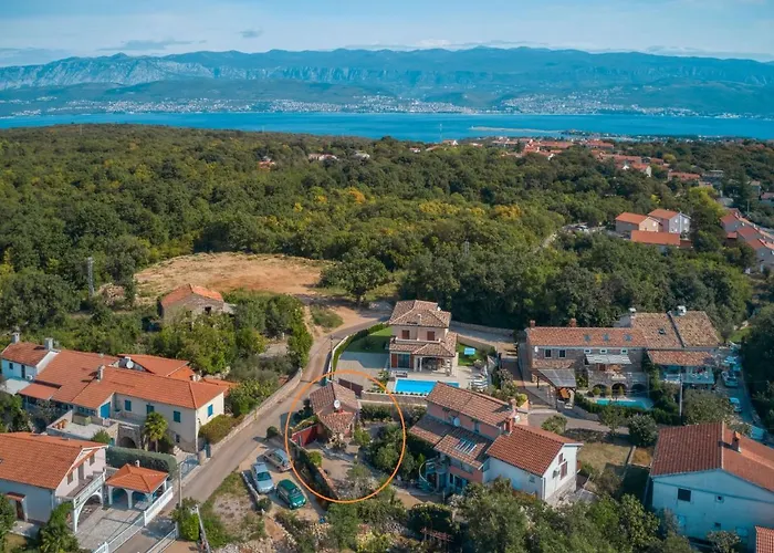 Maria By Interhome Ferienhaus Polje (Krk)